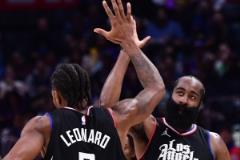 哈登：小卡深知比賽重要性，選擇出戰(zhàn)背靠背并堅(jiān)持執(zhí)行