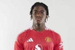 羅馬諾：曼聯(lián)17歲中衛(wèi)庫孔基將進入德比戰(zhàn)名單，替補席待命