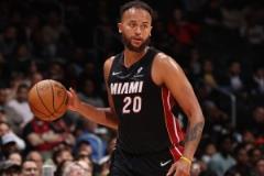 李凱爾32分鐘10中5貢獻(xiàn)12分14板3助難挽敗局