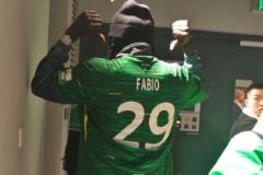 足籃聯(lián)動！北京首鋼外援納扎爾、奧莫特亮相工體助陣法比奧