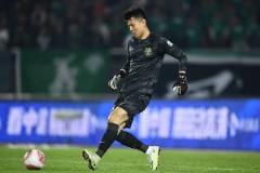 趙博傷勢嚴(yán)重，無法轉(zhuǎn)動脖子且無法乘坐飛機