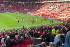 德布勞內謝場告別，瓜帥擁抱送別曼市德比最后一戰(zhàn)