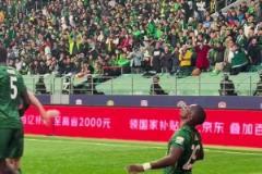 恭喜！北京國安主場第900球來自于工體之王法比奧