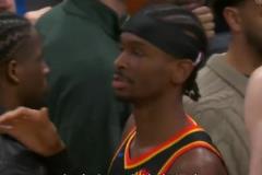 湖人只有兩種狀態(tài)：誰都打不過，誰都打不過！