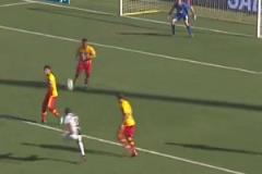 和羅本學(xué)的！D-科斯塔右路內(nèi)切后的世界波破門(mén)