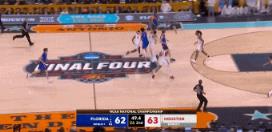 白熱化！馬丁強(qiáng)攻上籃造殺傷，兩罰全中助佛羅里達(dá)大學(xué)反超1分