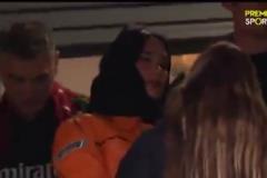 當槍迷？知名美女歌手Dua Lipa現(xiàn)場觀戰(zhàn)阿森納vs皇馬