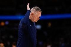 白給兩年！掘金23年剛與馬龍高薪續(xù)約，原本25年到期