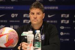 新標(biāo)題：馬丁斯5輪下課，三鎮(zhèn)換帥引爭(zhēng)議