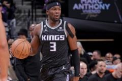 G聯(lián)盟場均14.3分！Shams：國王將簽 down 舊將特倫斯-戴維斯