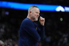 Skip：馬龍自大可能讓管理層難應對，但至少應執(zhí)教完本季