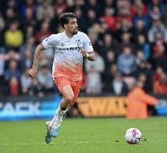 PA：帕奎塔賭球聽證會(huì)或推遲至5月，莫耶斯同意作證