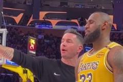 咱湖人最不缺的就是教練，一個隊有三個呢！