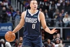 華佗奇跡！?？怂_姆骨折復出打湖人引熱議