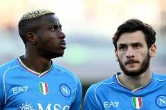 拿波里雙星閃耀：K77法甲爭(zhēng)三冠，奧斯梅恩土超稱(chēng)霸下家未定