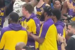 獨行俠球迷全場高呼“LUKA”，老詹也不斷示意球迷繼續(xù)歡呼！