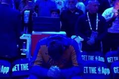 這東胖子真難猜??！前面還在拿毛巾擦眼淚，隨后上去就拿45分