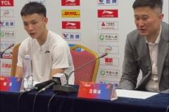 這是能說(shuō)的嗎徐杰：杜指導(dǎo)賽前說(shuō)了，這場(chǎng)球就是打架和摔跤！