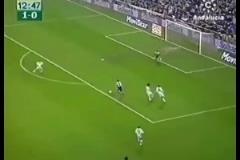 因大風(fēng)天氣比賽延期，東北的國(guó)安球迷小姐姐快崩潰了