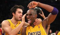 武賈西奇：科比很可能4點就起床，5點已開始訓練