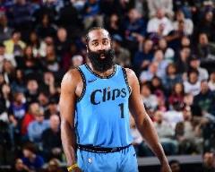 哈登：最后發(fā)球失誤全歸我&還丟了兩個罰球，好在我們贏了