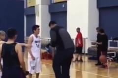 勒布朗突襲野球場，妥妥的降維打擊！地球人誰能阻止詹姆斯