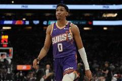 瑞安-鄧恩狀態(tài)火熱21投10中貢獻26分11籃板正負值+34