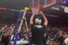 ?帶你感受下歐文的野球局?，球場寫詩