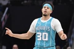 祖?zhèn)魃湫g！賽斯-庫里三分7中5高效貢獻17分2籃板1次搶斷