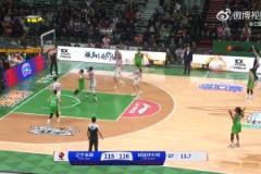 大心臟！張鎮(zhèn)麟接球冒著被反打的風險 果斷三分飆中殺死比賽！！