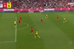 拜仁丟球！金玟哉防守低級(jí)失誤！拜爾頭槌打破僵局！