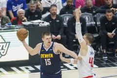 約基奇近兩個賽季對祖巴茨防守命中率僅38.3% 全隊最低