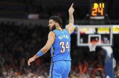 戴格諾特盛贊肯威品格高尚，稱其為我們的領(lǐng)袖之一