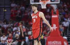 申京：我們沒有太拼命，沒人想在季后賽開打前受傷