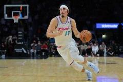 哈克斯三節(jié)18中13砍31分創(chuàng)個(gè)人新高 另送7板3助