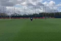 阿瑪?shù)掳l(fā)布跑步訓練視頻，復出之路再進一步