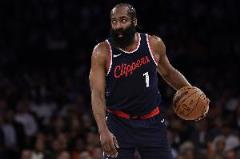 哈登關(guān)鍵 moments 表現(xiàn)亮眼，包攬快船加時賽13分中的12分