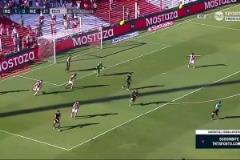 真當(dāng)你伊基塔呢門將快發(fā)+過(guò)人+奔襲被斷，送對(duì)手中場(chǎng)吊空門