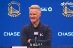 炸裂！現(xiàn)場(chǎng)球迷實(shí)拍克雷桑風(fēng)騷停球+戴帽