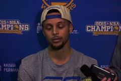 魚缸論的含金量還在上升！曼聯(lián)舊將包辦三球，那不勒斯緊追榜首！