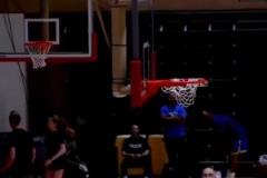 庫里投籃欣賞，投籃動(dòng)作真的太順滑了，這得練多少球才能有這效果