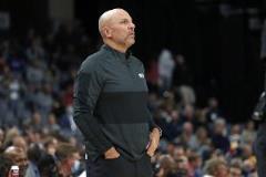 基德：常規(guī)賽對國王三戰(zhàn)全敗，我們必須提升防守強度