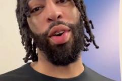 佩奇-布克斯成為WNBA狀元，加盟達(dá)拉斯飛翼！濃眉發(fā)視頻祝賀