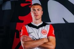 法蘭克福官方確認(rèn)買斷利茲聯(lián)后衛(wèi)克里斯滕森，轉(zhuǎn)會費(fèi)或達(dá)900萬歐元