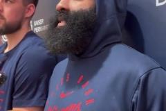 哈登談庫里：我們見證了真正的偉大，勇士可能就是我無冠的原因！