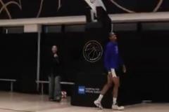 女版文班亞馬！WNBA榜眼多米尼克這扣籃太輕松了