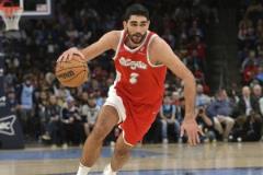 阿爾達(dá)半場高效輸出，4投3中砍下10分5板1助