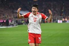 德媒：金玟哉因循環(huán)系統(tǒng)問題被換下，還患支氣管炎和跟腱炎