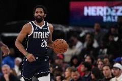 丁威迪半場(chǎng)未登場(chǎng) 轉(zhuǎn)戰(zhàn)收官戰(zhàn)僅10中1