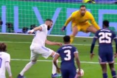 伯納烏奇跡！2022年本澤馬連入3球戴帽！皇馬3-2大逆轉(zhuǎn)淘汰巴黎！